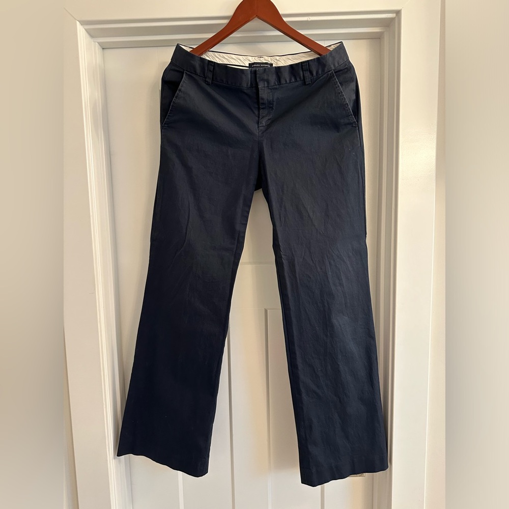 Banana Republic Navy blue suit pants size 8, stretch flair